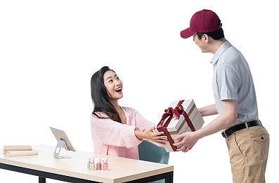 《赛博朋克2077》潜行玩法MOD 加入全新技能树